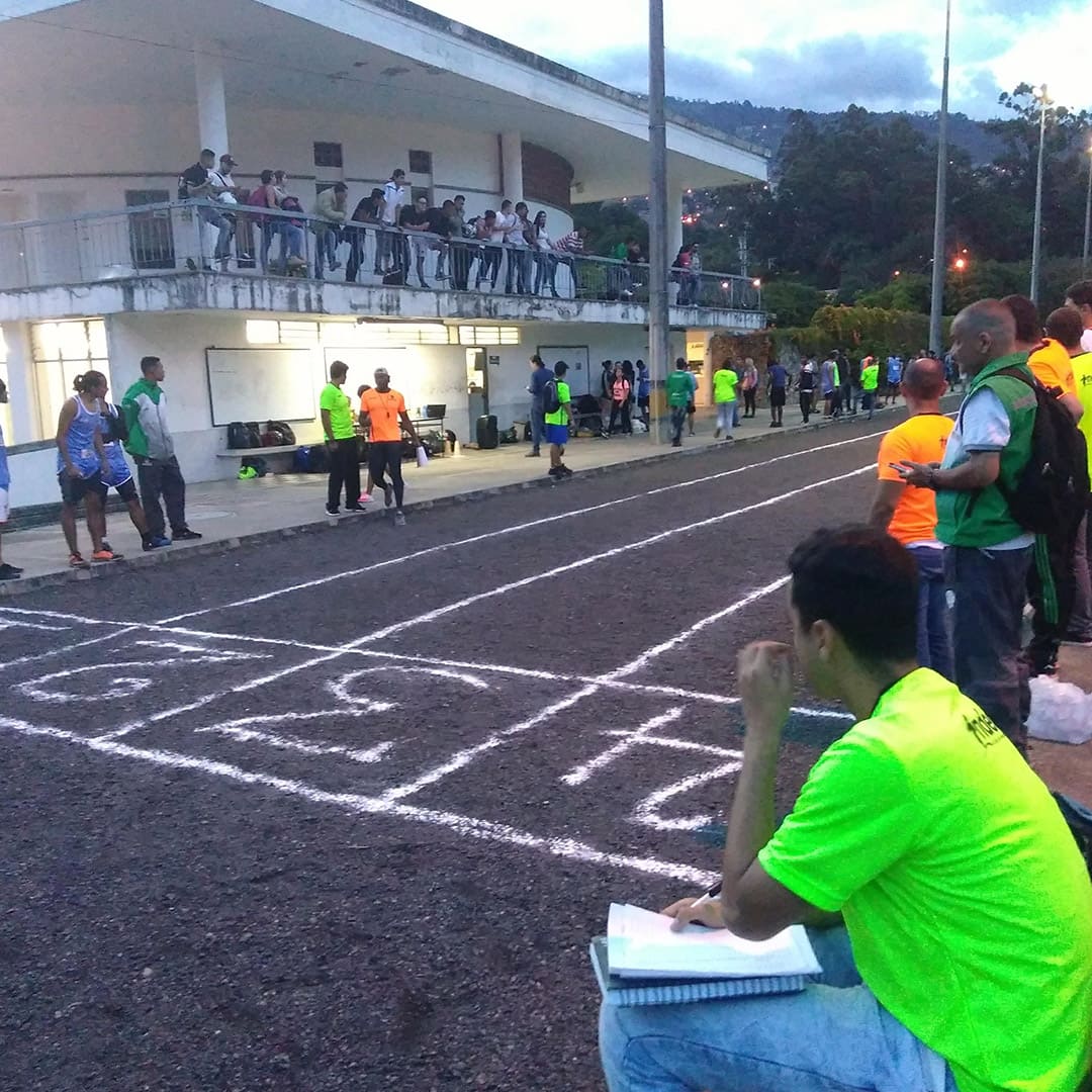 Corporación Atlas Medellín PP deportivas INDER Comuna 7 Robledo